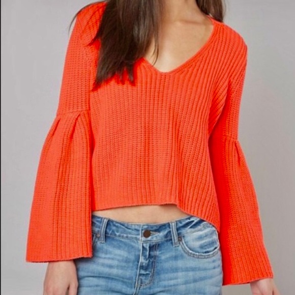 FREE PEOPLE sweater - Picture 3 of 3